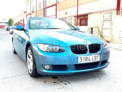 Usado BMW 320 Cabriolet 170 CV (125 kW) 2007 Azul Descapotable