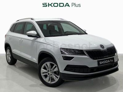 Usado Skoda Karoq Ambition 150 CV (110 kW) 2021 Blanco SUV