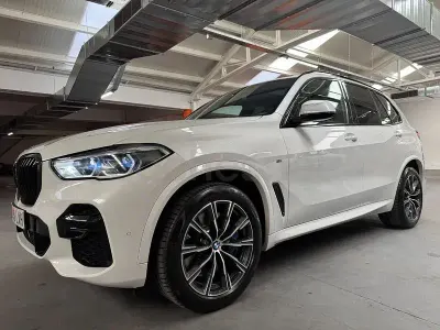 Usado BMW X5 Comfort Edition 340 CV (250 kW) 2022 Blanco SUV