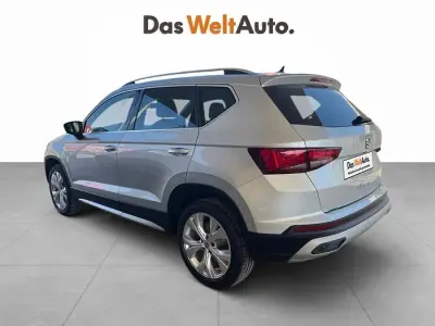 Usado Seat Ateca Xperience 150 CV (110 kW) 2024 Gris / plata SUV