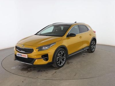 Usado Kia XCeed 136 CV (100 kW) 2019 Amarillo SUV