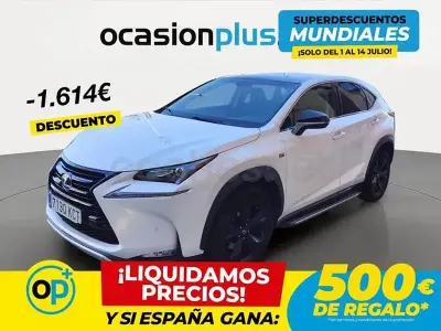 Usado Lexus NX300h Sport Line 197 CV (144 kW) 2017 Blanco SUV