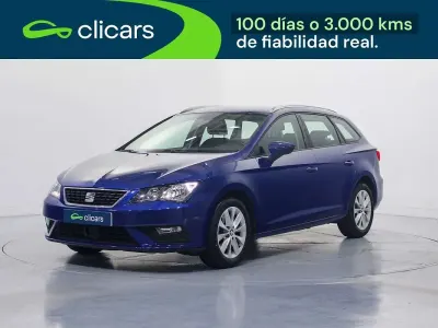 Usado Seat Leon ST Style 116 CV (85 kW) 2020 Azul Familiar