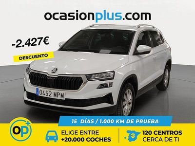 Usado Skoda Karoq Selection 115 CV (84 kW) 2024 Blanco SUV
