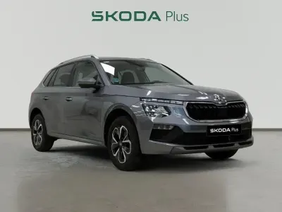 Usado Skoda Kamiq Selection 115 CV (84 kW) 2025 Gris SUV