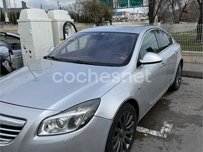 Usado Opel Insignia Cosmo 220 CV (161 kW) 2009 Gris / plata Berlina