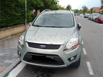 Usado Ford Kuga Trend 140 CV (102 kW) 2010 Verde SUV