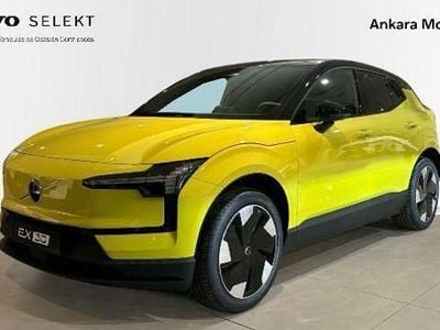 Usado Volvo EX30 Plus 200 kW (272 HP) 2024 Amarelo SUV