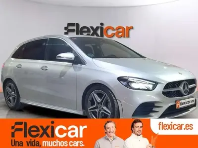 Usado Mercedes B180 116 CV (85 kW) 2019 Gris Monovolumen