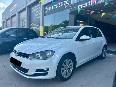 Usado VW Golf VII Business 110 CV (80 kW) 2016 Blanco Berlina