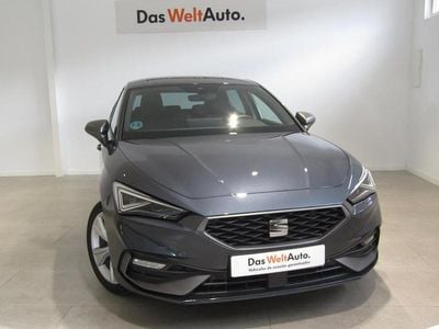 Usado Seat Leon FR 116 CV (85 kW) 2025 Gris Berlina