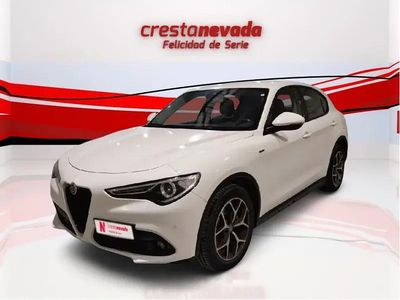 Usado Alfa Romeo Stelvio Sprint 190 CV (139 kW) 2021 Blanco SUV