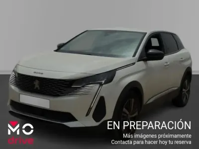 Usado Peugeot 3008 Allure 130 CV (95 kW) 2022 SUV