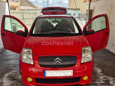 Usado Citroën C2 125 CV (91 kW) 2005 Rojo Utilitario