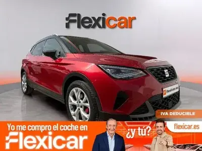 Usado Seat Arona FR 150 CV (110 kW) 2023 Rojo SUV