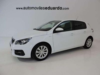 Usado Peugeot 308 Style 131 CV (96 kW) 2019 Blanco Berlina