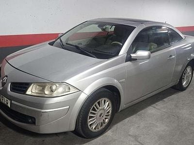 Gris Usado 2008 Renault Mégane III Extreme Utilitario | 4950 € (Precio justo)