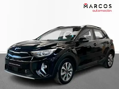 Usado Kia Stonic 100 CV (73 kW) 2022 SUV