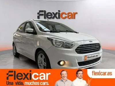 Usado Ford Ka Plus Active 85 CV (62 kW) 2018 Blanco Utilitario