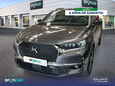 Usado DS Automobiles DS7 Crossback So Chic 182 CV (133 kW) 2018 Gris SUV