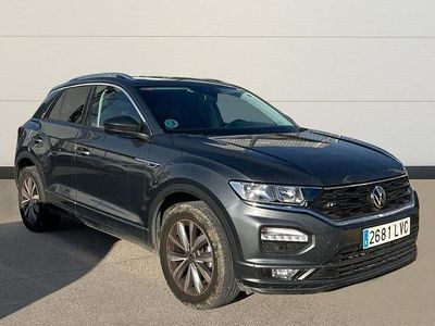 Usado VW T-Roc Advance 110 CV (80 kW) 2021 Gris SUV