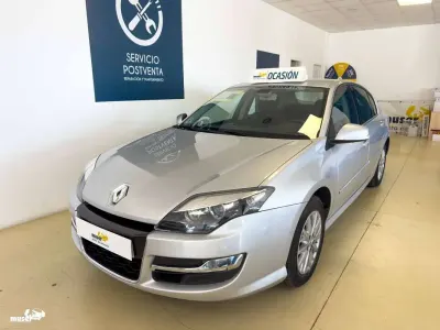 Usado Renault Laguna III LIMITED 110 CV (80 kW) 2015 Gris Berlina
