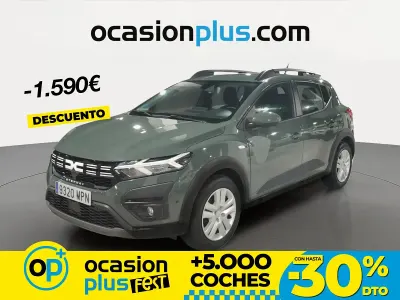 Usado Dacia Sandero Expression 101 CV (74 kW) 2024 Verde Berlina