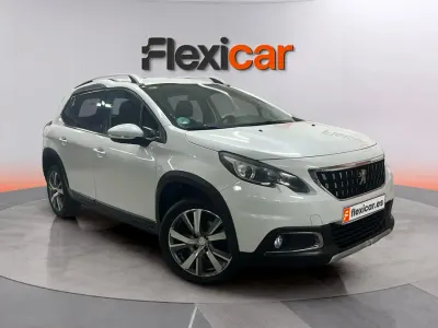 Käytetty Peugeot 2008 Allure 131 HP (96 kW) 2019 Valkoinen Katumaasturi
