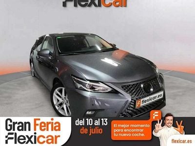 Lexus CT200h