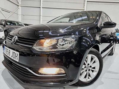 Usado VW Polo Sportline 90 CV (66 kW) 2015 Negro Utilitario