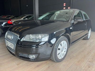 Usado Audi A3 Ambiente 102 CV (75 kW) 2006 Negro Utilitario