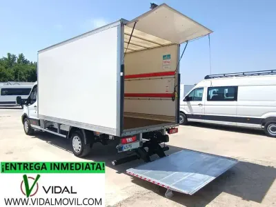 Usado Ford Transit Trend 131 CV (96 kW) 2023 Blanco Van