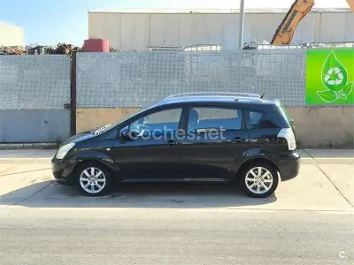 Usado Toyota Corolla Verso Sol 136 CV (100 kW) 2006 Negro Monovolumen