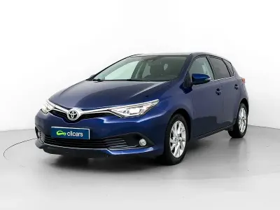 Usado Toyota Auris Business Edition 116 CV (85 kW) 2017