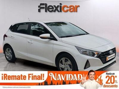 Gris Usado 2023 Hyundai i20 Berlina | 15.990 € (Precio justo)