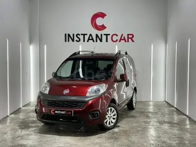 Używany Fiat Qubo Lounge 77 KM (56 kW) 2019 Czerwony Minivan