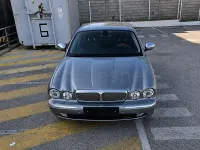 Usado Jaguar XJ6 Executive 207 CV (152 kW) 2006 Gris / plata Berlina