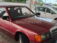 Usado Mercedes 190 136 CV (100 kW) 1990 Granate Berlina