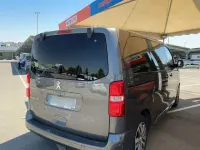 Usado Peugeot Traveller Allure 150 CV (110 kW) 2019 Gris plata Monovolumen