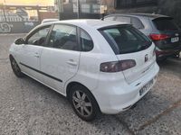Usado Seat Ibiza Reference 100 CV (73 kW) 2007 Blanco Utilitario