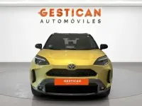 Begagnad Toyota Yaris Cross Edition 116 HK (85 kW) 2022 Gul SUV