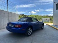 Usado Mazda MX5 Exclusive 146 CV (107 kW) 2001 Azul Descapotable