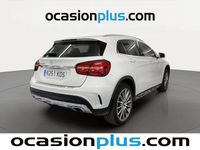 Käytetty Mercedes GLA200 156 HP (114 kW) 2017 Valkoinen Katumaasturi