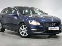 Usado Volvo V60 Kinetic 136 CV (100 kW) 2014 Azul Familiar