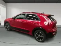 Usado Kia Niro 141 CV (103 kW) 2024 Rojo SUV