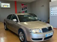 Usado Skoda Superb Classic 131 CV (96 kW) 2003 Beige Berlina