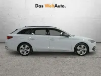 Usado Seat Leon FR 110 CV (80 kW) 2023 Blanco Berlina