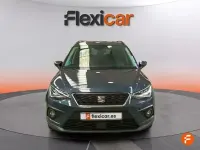 Usado Seat Arona Ecomotive 95 CV (69 kW) 2019 Gris SUV
