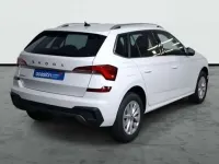 Usado Skoda Kamiq Selection 95 CV (69 kW) 2026 Blanco SUV