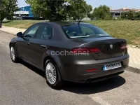 Usado Alfa Romeo 159 Distinctive 150 CV (110 kW) 2009 Marrón Berlina